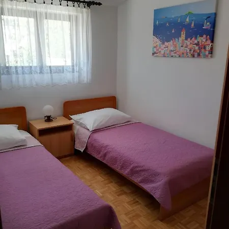 Cupic Apartment