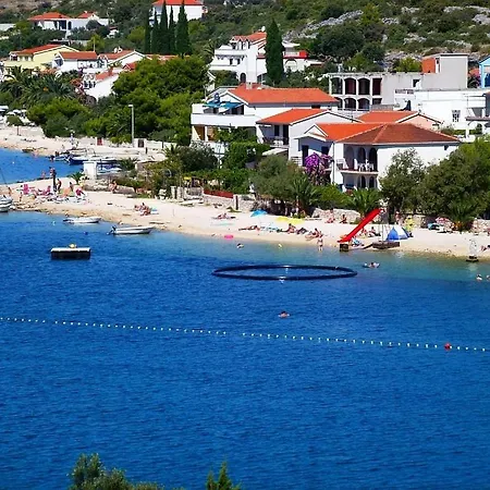 Seafront With Large Terrace - Quiet & Peaceful Apartment