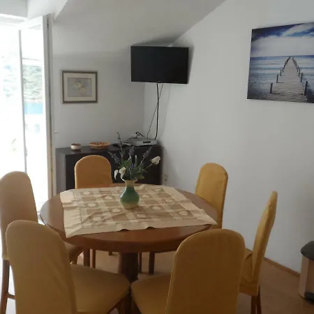 Cupic Apartment *