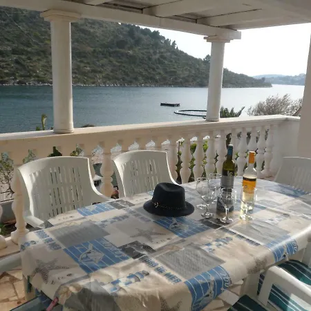 Cupic Apartment