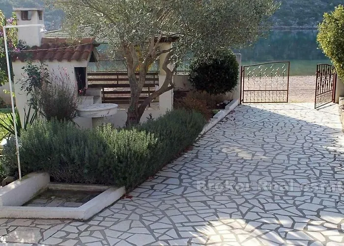 Cupic Rogoznica (Sibenik-Knin)