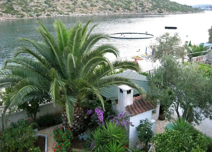 Cupic Rogoznica (Sibenik-Knin)